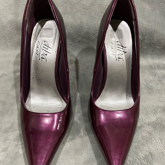Purple pointed toe heels - Picture 3 of 5